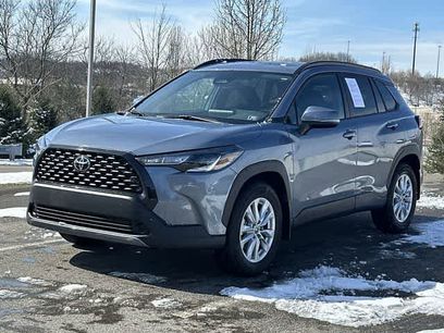 Used 2023 Toyota Corolla Cross LE w/ Moonroof Package