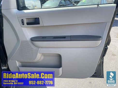 Used 2011 Ford Escape XLS w/ 102A Rapid Spec Order Code image 13