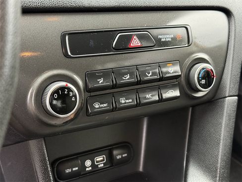 Used 2019 Kia Sportage LX image 22