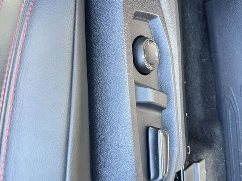 Used 2025 Toyota Tacoma TRD Pro w/ Tow Tech Package image 16