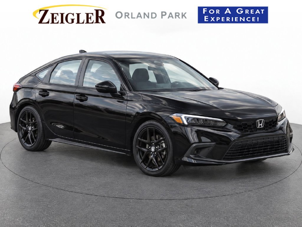 Used 2023 Honda Civic Sport image 1