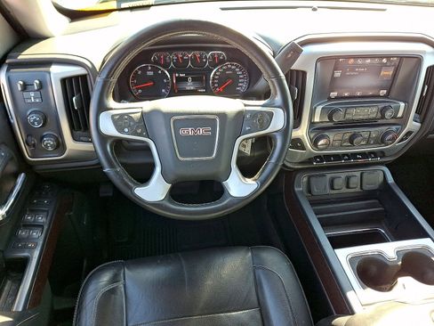 Used 2014 GMC Sierra 1500 SLT w/ SLT Crew Cab Value Package AWD/4WD image 21