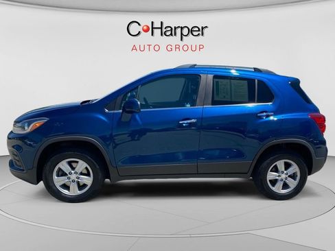 Used 2019 Chevrolet Trax LT w/ LT Convenience Package AWD/4WD image 6