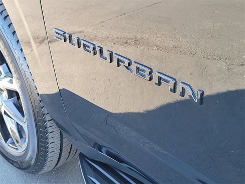 Certified 2023 Chevrolet Suburban RST w/ Sport Performance Package image 33