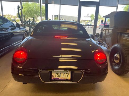 Used 2002 Ford Thunderbird RWD image 21