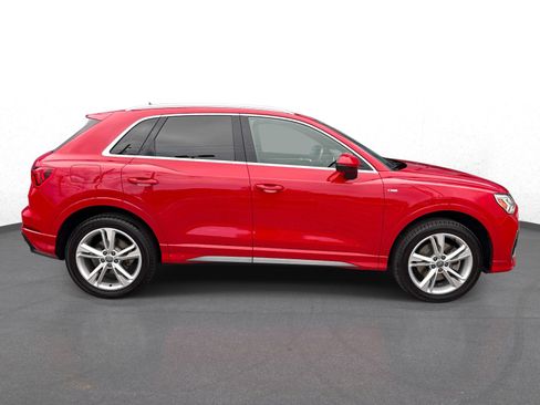 Used 2019 Audi Q3 2.0T Premium Plus AWD/4WD image 2