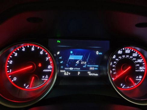 Used 2018 Toyota Camry XSE image 23