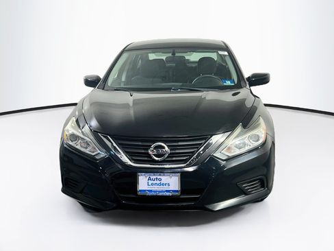 Used 2016 Nissan Altima 2.5 S w/ Power Driver Seat Package FWD image 2