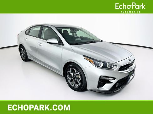 Used 2020 Kia Forte LXS FWD image 1
