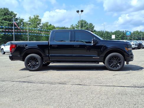 Used 2025 Ford F150 XLT w/ Equipment Group 302A MID AWD/4WD image 16