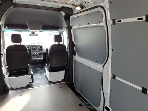 New 2026 Mercedes-Benz Sprinter 2500 image 26