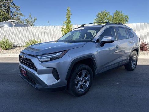 Certified 2022 Toyota RAV4 XLE w/ Convenience Package AWD/4WD image 1