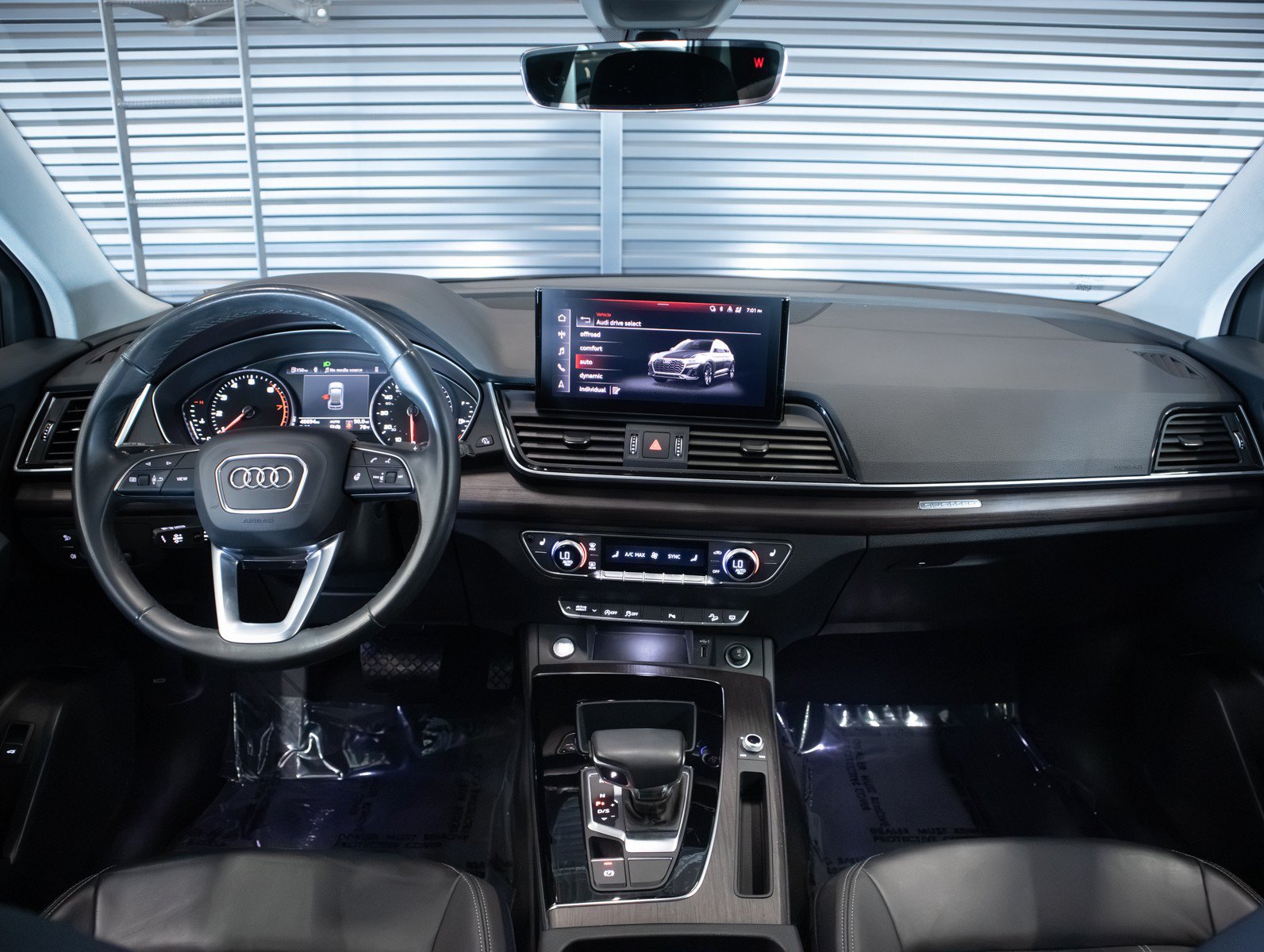 Used 2023 Audi Q5 2.0T Premium AWD/4WD image 10