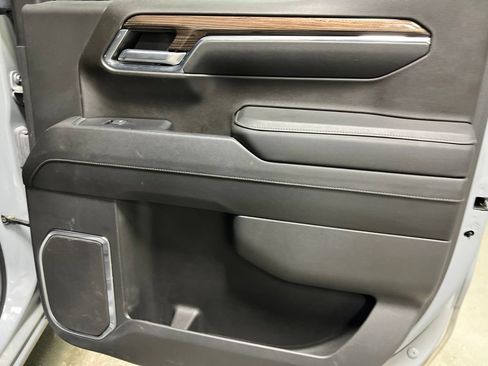 Used 2024 Chevrolet Silverado 1500 RST w/ Convenience Package II AWD/4WD image 13
