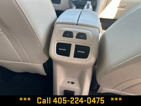 Used 2023 Buick Envision Avenir AWD/4WD image 20