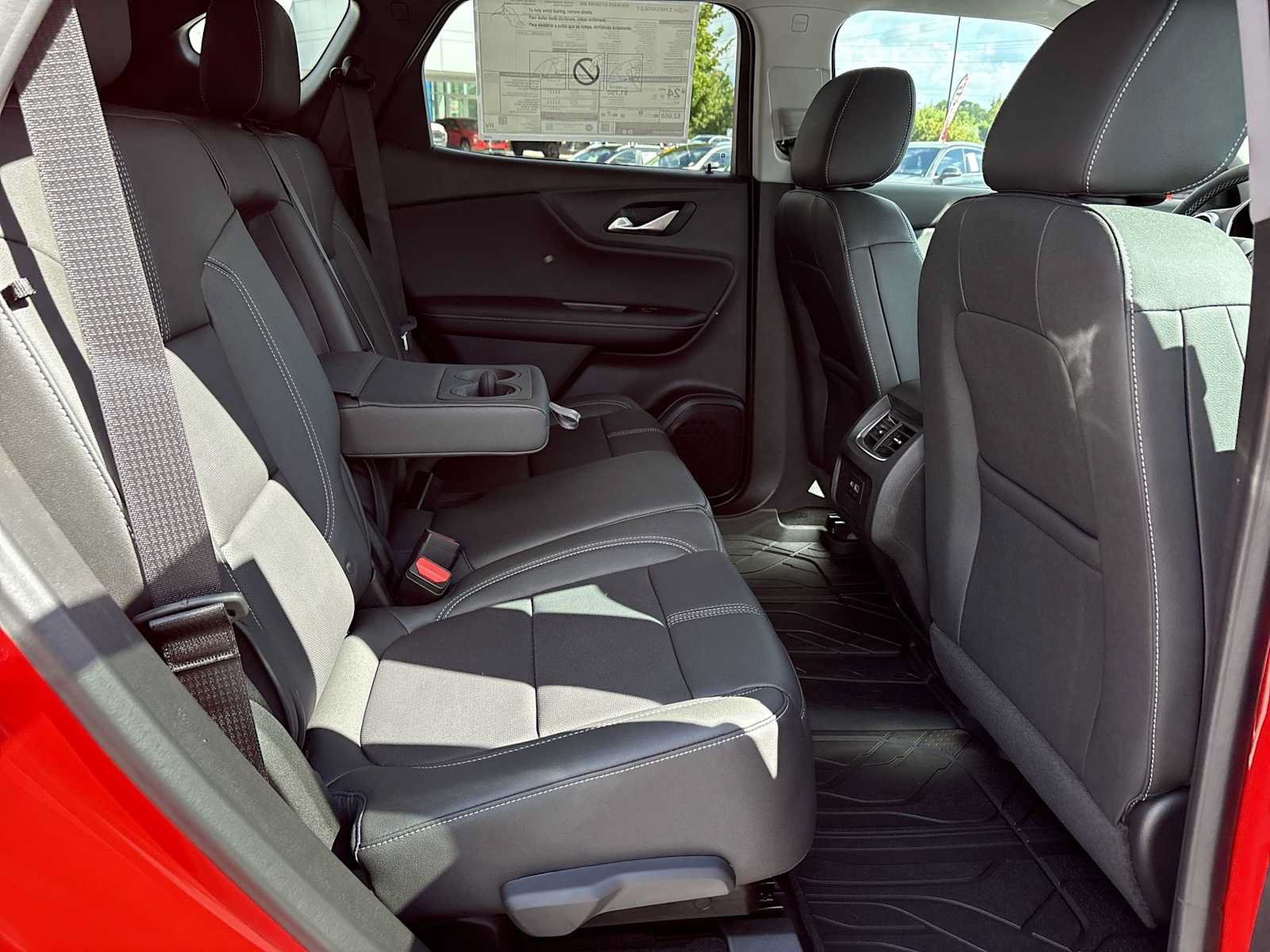 New 2026 Chevrolet Blazer LT w/ LPO, Floor Liner Package AWD/4WD image 25
