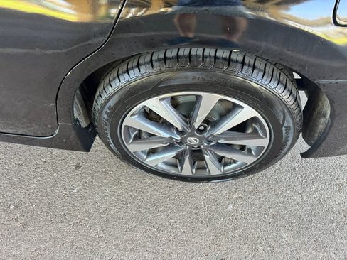 Used 2017 Nissan Altima 2.5 SV FWD image 28