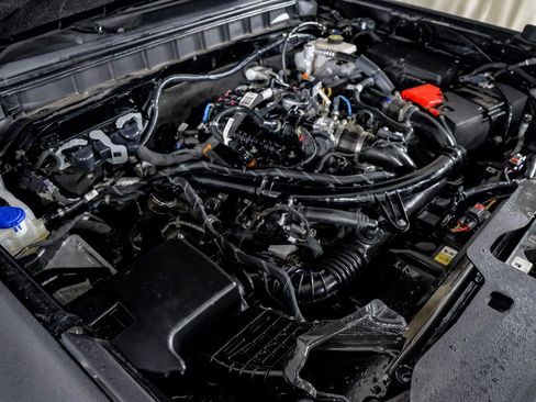 Used 2022 Ford Bronco Wildtrak image 45