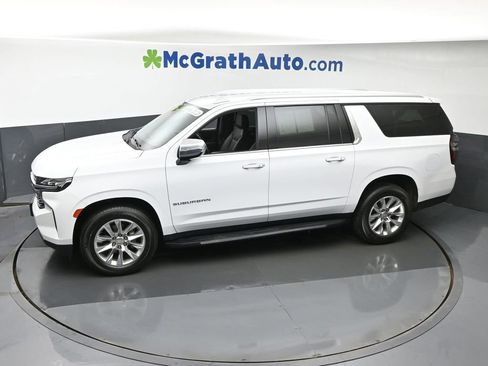 Used 2023 Chevrolet Suburban Premier image 21