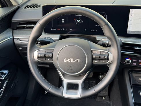 Used 2025 Kia K5 EX FWD image 20