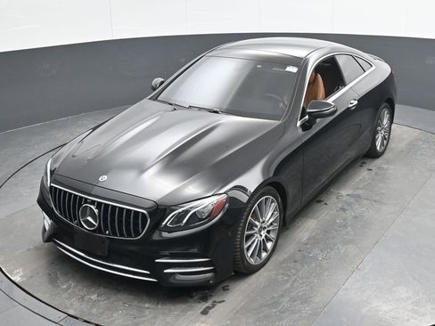 Used 2018 Mercedes-Benz E 400 4MATIC Coupe image 32