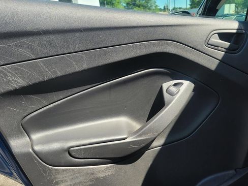 Used 2018 Ford Escape S FWD image 14
