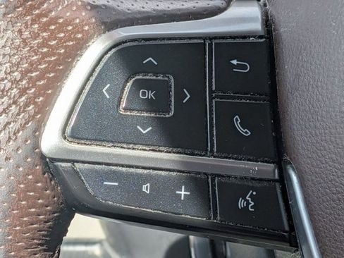 Used 2021 Toyota Sienna Platinum image 11