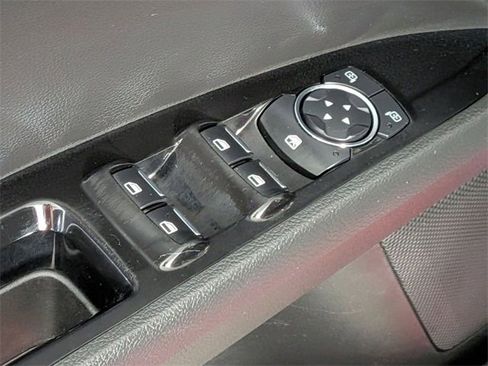 Used 2016 Ford Fusion SE w/ Equipment Group 202A image 15