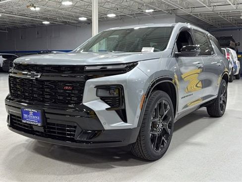 New 2026 Chevrolet Traverse RS w/ LPO, Floor Liner Package image 18