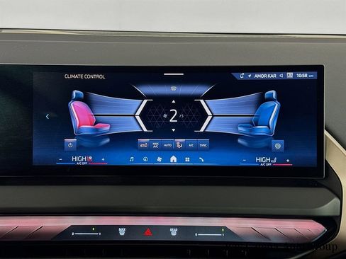 Used 2025 BMW X3 xDrive30i w/ Premium Package image 16