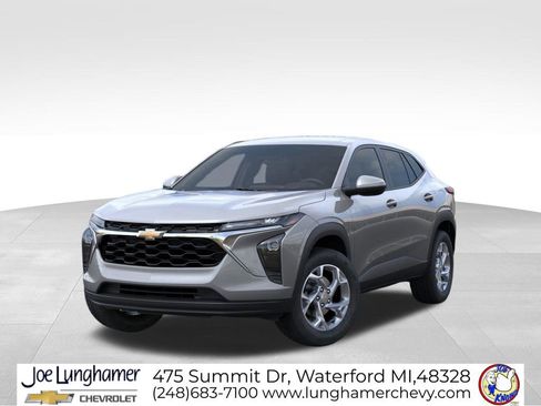 New 2026 Chevrolet Trax LS w/ LS Convenience Package FWD image 6