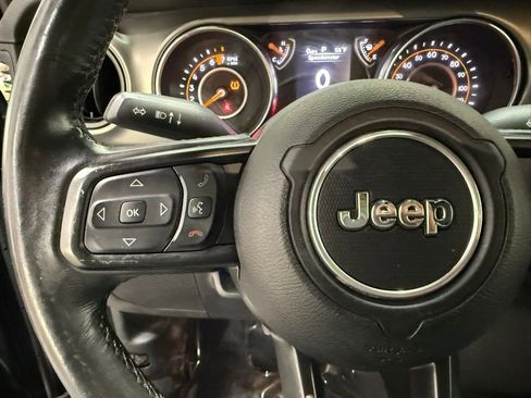 Used 2019 Jeep Wrangler Unlimited Sport S image 27