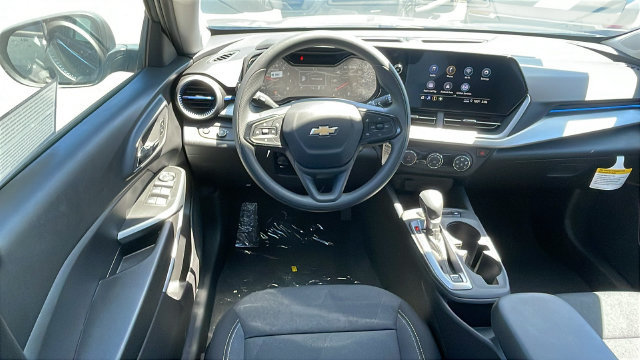 New 2026 Chevrolet Trax LS w/ Driver Confidence Package FWD image 14