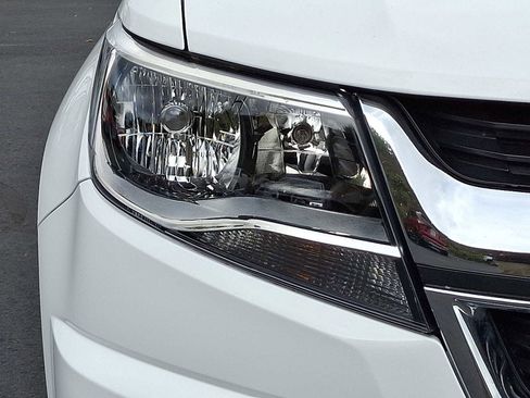 Used 2018 Chevrolet Colorado LT image 10