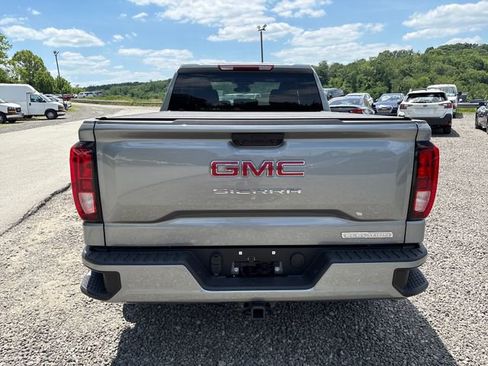 Used 2024 GMC Sierra 1500 Elevation AWD/4WD image 4