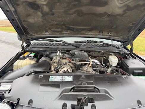 Used 2006 GMC Sierra 2500 SLT w/ Heavy-Duty Power Package image 12