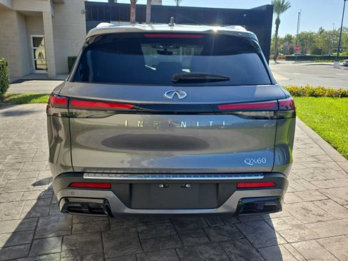 Used 2023 INFINITI QX60 Luxe w/ Cargo Package FWD image 5