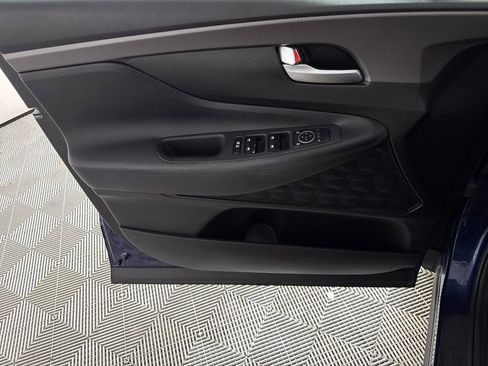 Used 2019 Hyundai Santa Fe SEL FWD image 10