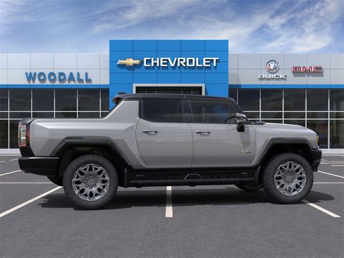 New 2025 GMC Hummer EV 3X image 5