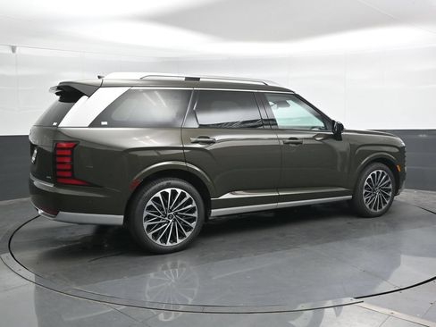 Certified 2026 Hyundai Palisade Calligraphy AWD/4WD image 3