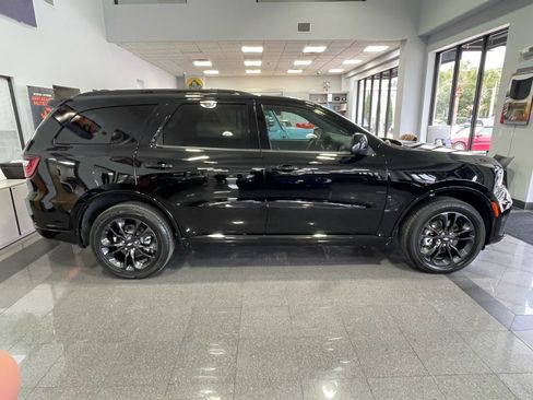 Used 2025 Dodge Durango GT w/ Blacktop Package image 5