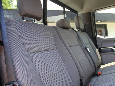 Used 2020 Ford F250 XLT w/ XLT Premium Package AWD/4WD image 17