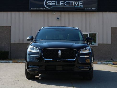 Used 2021 Lincoln Corsair Reserve w/ Equipment Group 201A AWD/4WD image 2