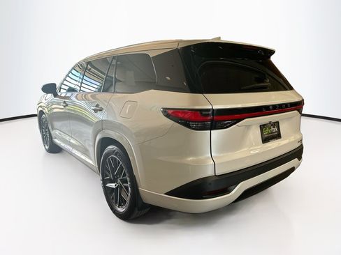 Used 2024 Lexus TX 350 AWD w/ Technology Package image 5