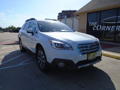 Used 2017 Subaru Outback 3.6R Limited AWD/4WD image 1