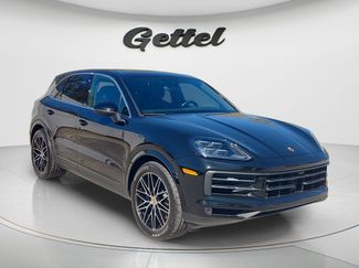 Used 2024 Porsche Cayenne video 2