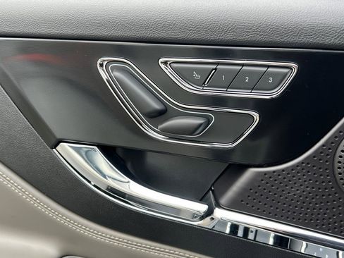 New 2026 Lincoln Corsair Premiere image 22