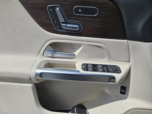 Certified 2026 Mercedes-Benz GLB 250 image 14