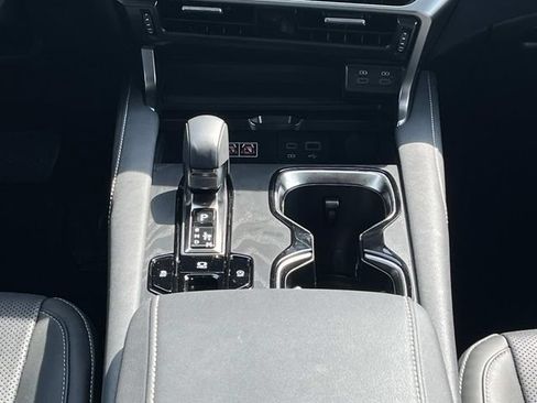 Used 2025 Lexus RX 350 Premium w/ Accessory Package (Z1) FWD image 17