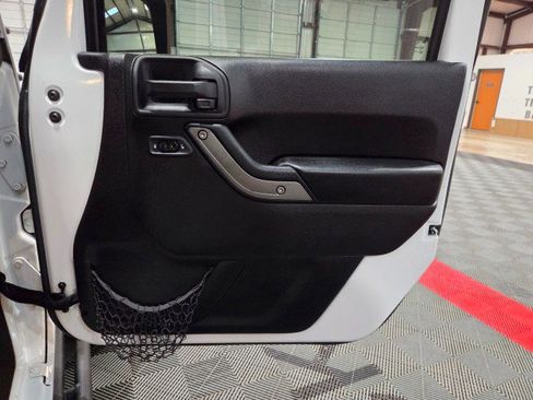 Used 2015 Jeep Wrangler Unlimited Sport w/ Quick Order Package 24S image 34